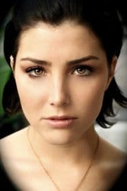 Lauren Walsh as Pretty Girl