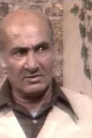 Shafiq Hassan dans le rôle de الحاج نقولا لاعب الطاوله