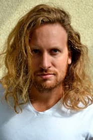 Bartosz Roch Nowicki dans le rôle de Hippie