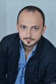 Antoine Schoumsky في دور Le Canard (voice)