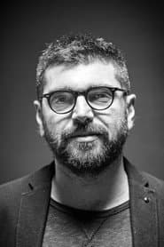Toni D'Angelo as Antonio