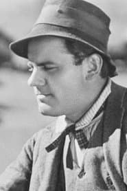 Reinhold Bernt as Pedell