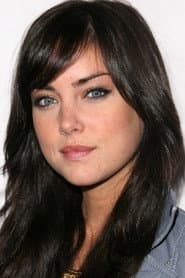 Jessica Stroup في دور Amber