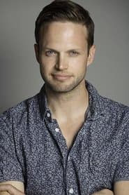 Eric Murdoch as Terrified Man
