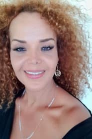 Kary Valle as Isela