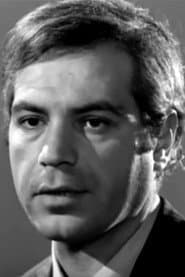 Βαγγέλης Τραϊφόρος dans le rôle de Ioannou