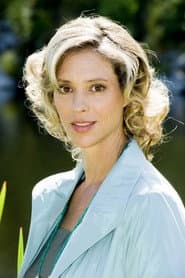 Carin C. Tietze في دور Helen