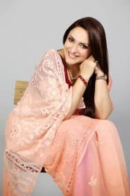 Suparna Marwah as Divya's Mother