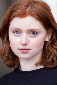 Lydia Page dans le rôle de Siobhan Murphy