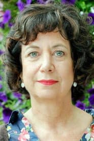Verena Plangger في دور Monika