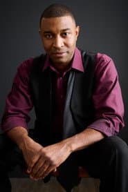 Jamaal Grant dans le rôle de Homicide Detective