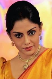 Yashoda Wimaladharma as Queen Dharatri (Elara's wife)