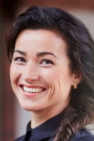Birgit Schuurman dans le rôle de Kara