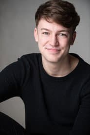 David Perkins dans le rôle de Steven Knight