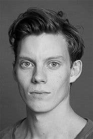 Rasmus Luthander as Andy