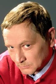 Igor Statsenko as Hozyain parikmaherskoy
