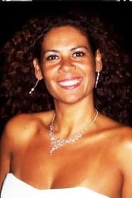 Loren Acuña dans le rôle de Mariana