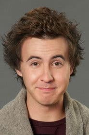 Nicholas Coombe في دور Garver