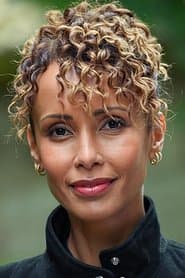 Sonia Rolland في دور L'infirmière scolaire