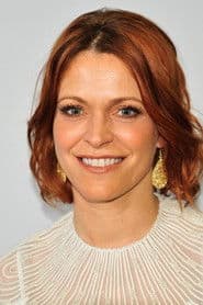 Karen Damen في دور Karen