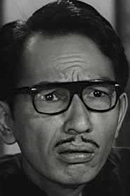 Chow Gat as Chow Bo