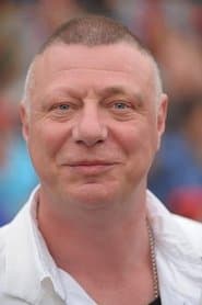 Ian Mercer dans le rôle de Goodman