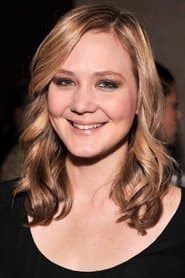 Louisa Krause dans le rôle de May