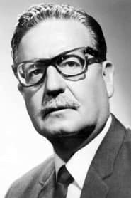 Salvador Allende في دور Self - Chilean President (archive footage)