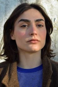 Celeste Cescutti dans le rôle de Agata