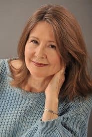 Mia Dillon dans le rôle de Women's Centre Director