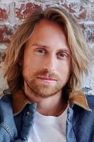 Eric Nelsen في دور Fred / The Welder