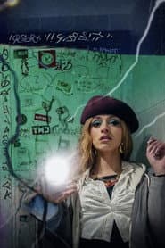 Alessia Venus dans le rôle de Roxy
