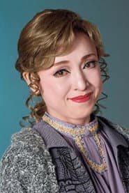 五峰亜季 في دور Madame de Rosemonde