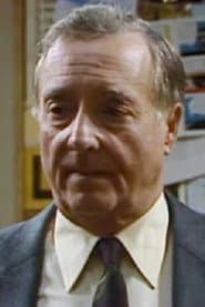 Alistair Duncan في دور Narrator
