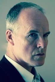 Joe O'Byrne as Frank Morgan