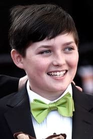 Riley Osborne في دور The Little Prince (voice)