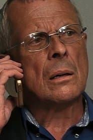 Joseph Haggerty في دور Doctor Haynes