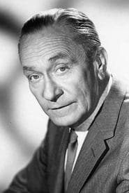 William Demarest dans le rôle de Police Lt. Eckhardt
