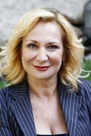 Monica Scattini في دور Chouffa François, mother of Claude