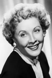 Vivian Vance في دور Ethel Mertz