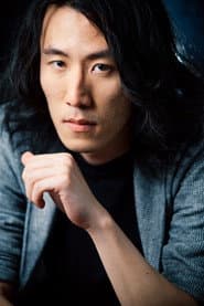 Masahito Kawahata dans le rôle de Hiro