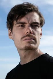 Samuli Jaskio dans le rôle de Lotvonen