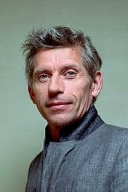 Jacques Gamblin as Le professeur Barois