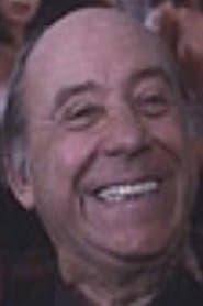 Renato Moretti as vecchio senatore