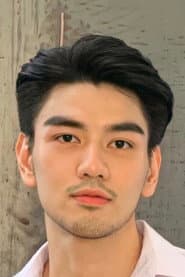 Chinnarat Siriphongchawalit as Man