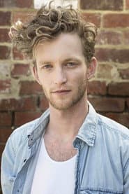 Shane Savage dans le rôle de Jeff