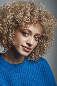 Sydney Cole Alexander dans le rôle de Zoe