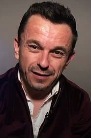 Christophe Fluder في دور Marval, the lilliputian