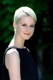 Simone Robertson as Rebecca Winton