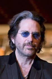Kip Winger dans le rôle de Self - Bass Guitar